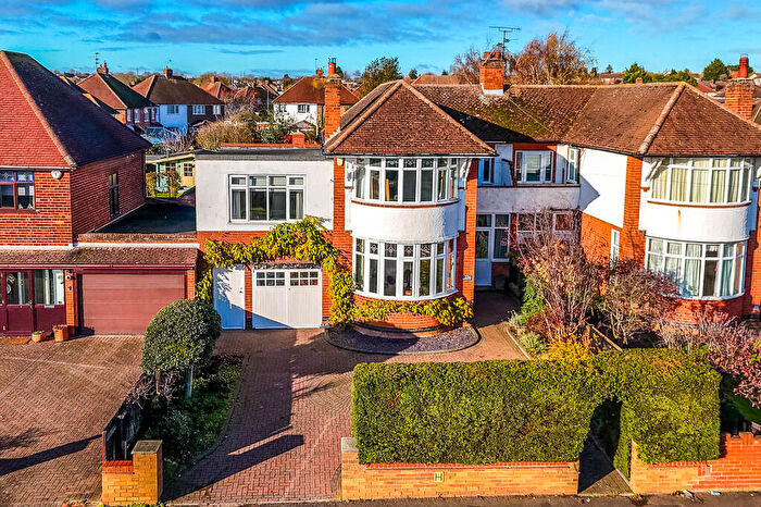 3 Bedroom Semi Detached House For Sale In Northampton Road, Wellingborough, NN8