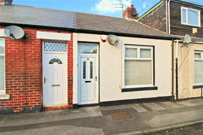 2 Bedroom Terraced House To Rent In Kings Terrace, Sunderland, Tyne And Wear, SR4