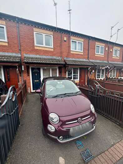 3 Bedroom Terraced House To Rent In Lindinis Avenue, Salford, M6