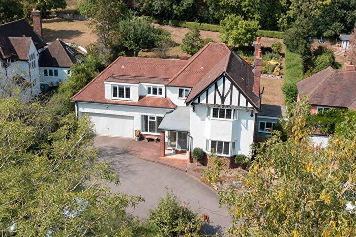 4 Bedroom Detached House For Sale In Aqueduct Lane, Alvechurch, B48