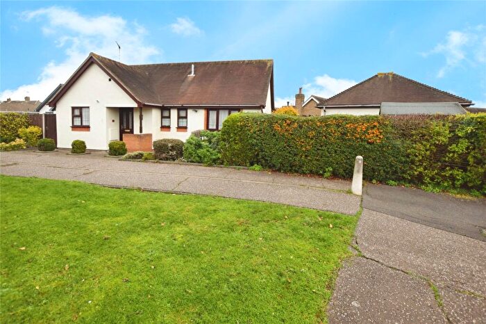 3 Bedroom Bungalow For Sale In Connaught Drive, South Woodham Ferrers, Chelmsford, Essex, CM3