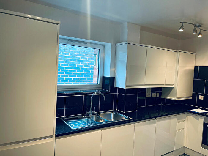 1 Bedroom Flat For Sale In Kimberley Avenue, London, SE15