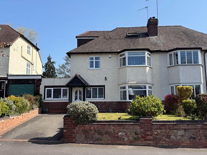 4 Bedroom Semi-Detached House For Sale In Orchard Road, Erdington, Birmingham, B24