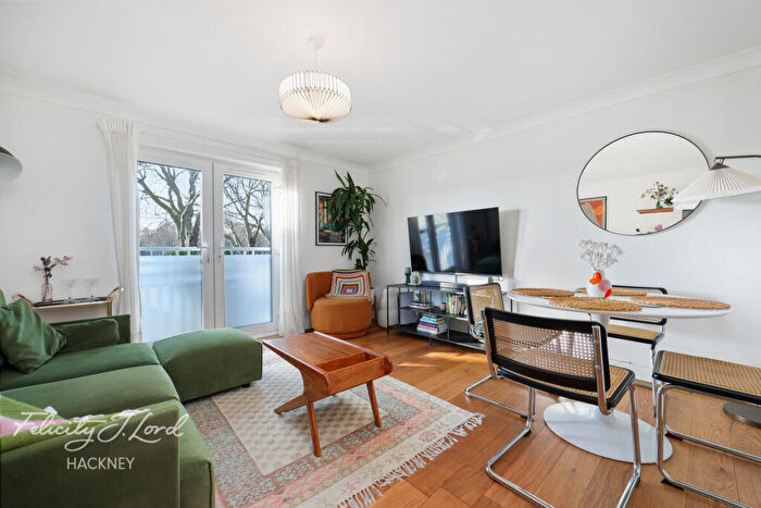 2 Bedroom Flat For Sale In Lee Conservancy Road, London, E9