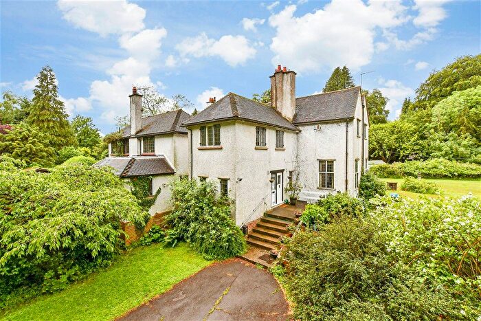 4 Bedroom Semi Detached House For Sale In Rook Lane, Chaldon, Caterham, Surrey, CR3
