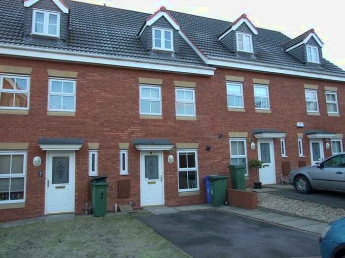 3 Bedroom Town House To Rent In Watson Drive, Beverley, HU17
