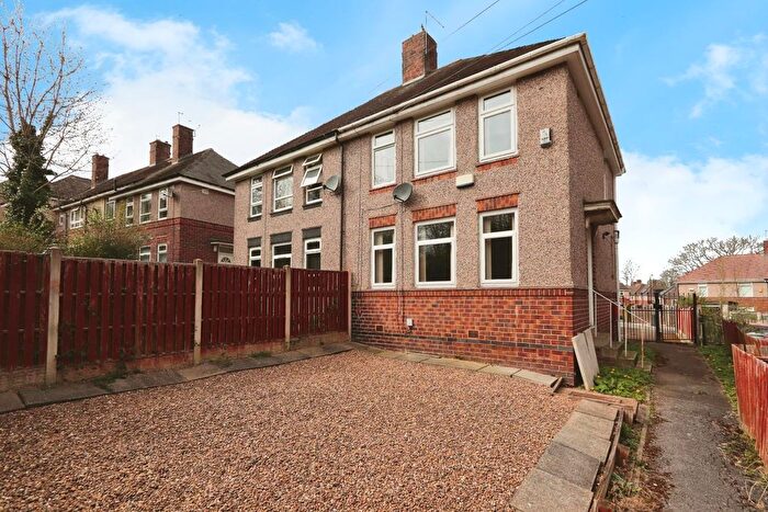 3 Bedroom Semi-Detached House For Sale In Deep Lane, Sheffield, S5