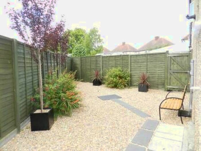 3 Bedroom Semi-Detached House To Rent In Gloucester Road, Guildford, GU2