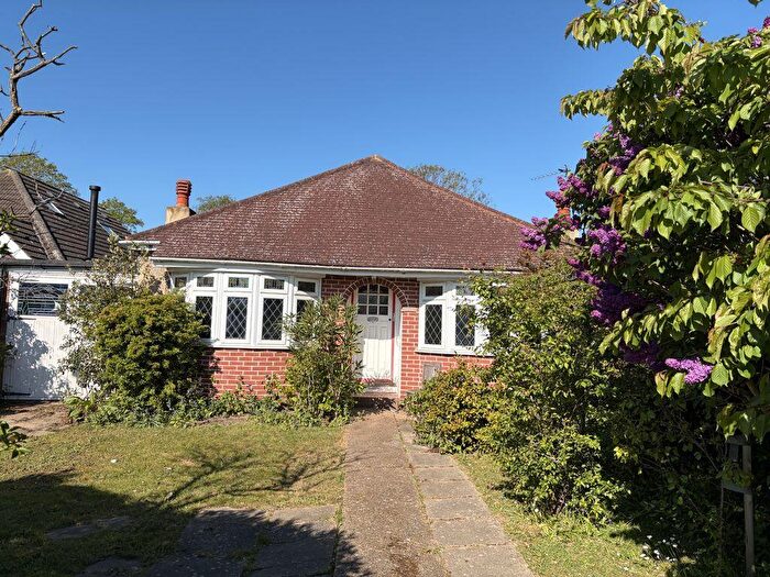 2 Bedroom Detached Bungalow For Sale In Langdale Crescent, Bexleyheath, DA7