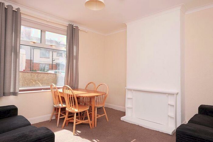4 Bedroom Terraced House To Rent In Coombe Road, Brighton, BN2