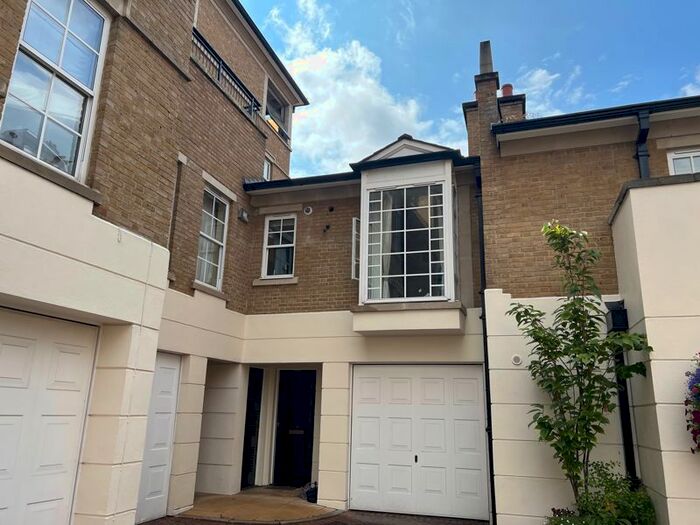 2 Bedroom Terraced House To Rent In Balvaird Place, London, SW1V