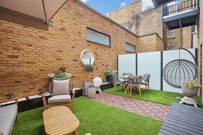 1 Bedroom Flat For Sale In Baker Street, London, W1U