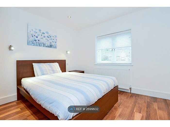 Studio To Rent In Newbury, Newbury, RG14