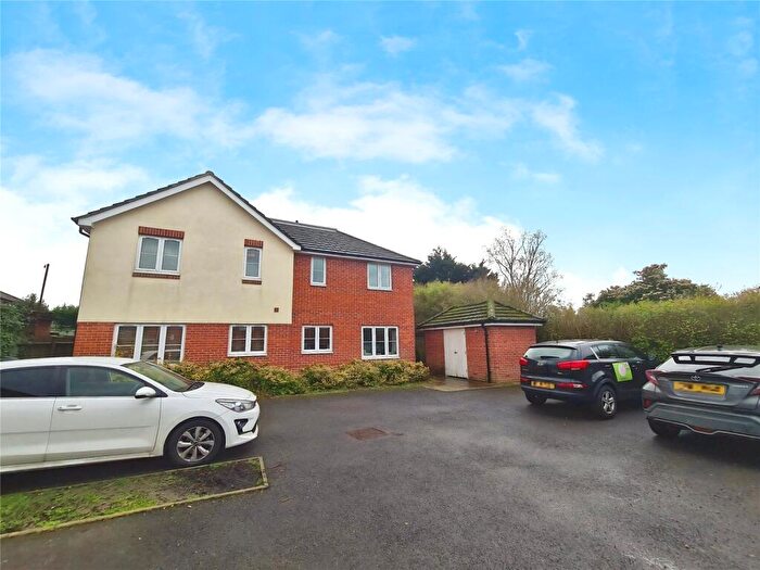 2 Bedroom House To Rent In St. Monica Road, Southampton, Hampshire, SO19