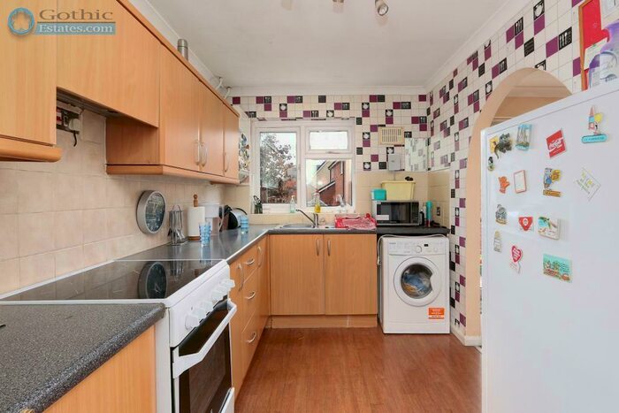 3 Bedroom Terraced House For Sale In High Street, Arlesey, SG15