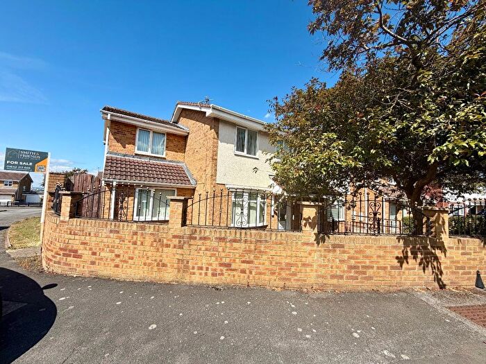 3 Bedroom Semi Detached House For Sale In Ashbourne Close, Middlesbrough, TS6