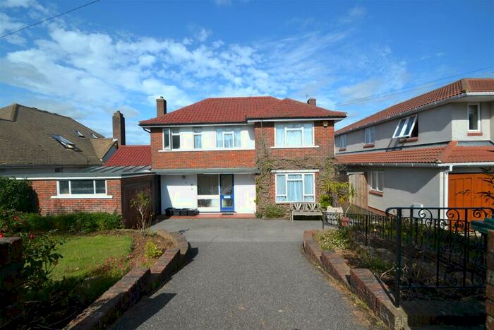 4 Bedroom Detached House To Rent In Wayland Avenue, Brighton, BN1