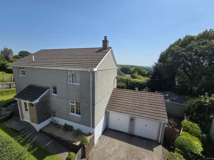5 Bedroom Detached House For Sale In Serpells Meadow, Polyphant, Launceston, PL15