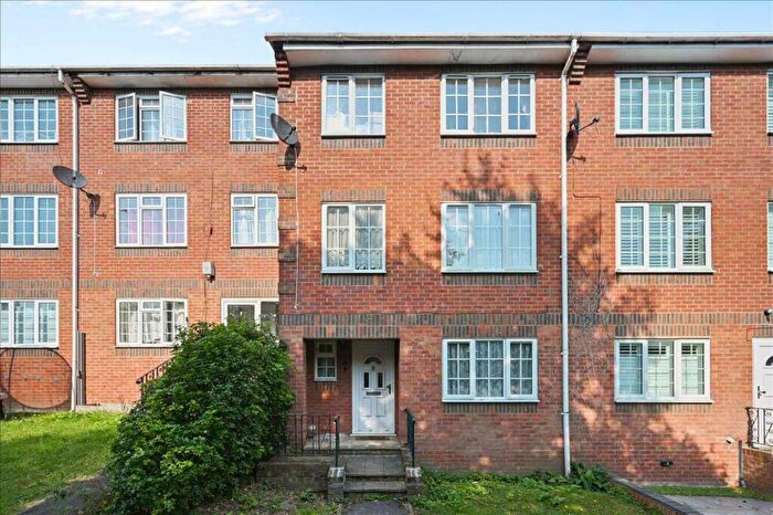 4 Bedroom Terraced House To Rent In Spindlewood Gardens, South Croydon, CR0