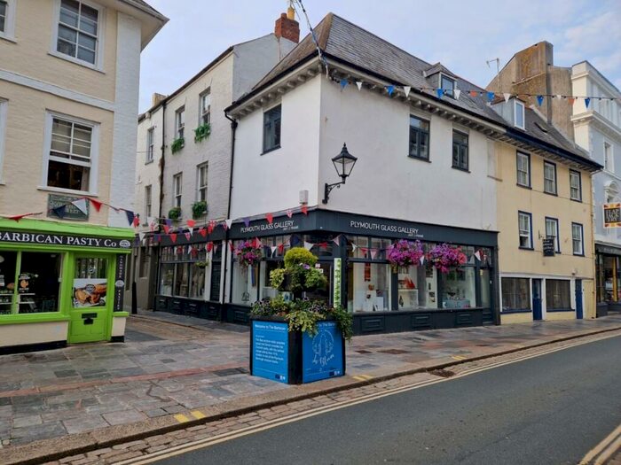 2 Bedroom Flat To Rent In Southside Street, Plymouth, PL1