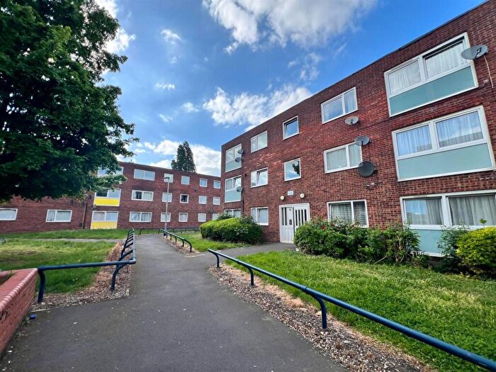 1 Bedroom Flat For Sale In Cowbridge Lane, Barking, IG11