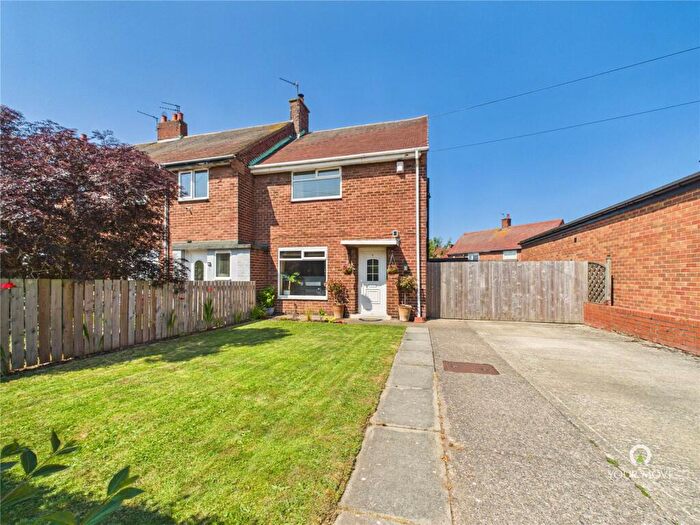 2 Bedroom Semi-Detached House For Sale In Warenton Place, North Shields, Tyne And Wear, NE29