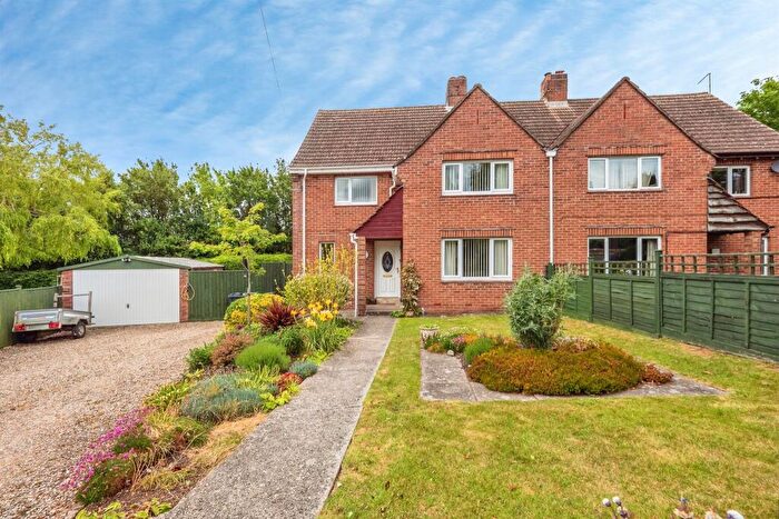 4 Bedroom Semi-Detached House For Sale In Hill View, Charminster, Dorchester, DT2