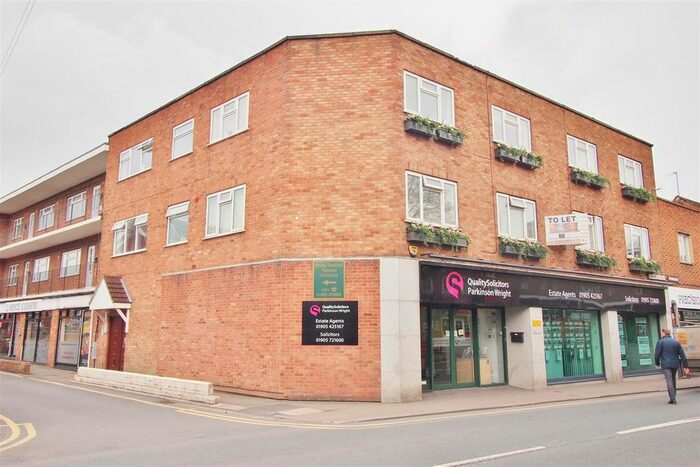 3 Bedroom Flat To Rent In Bromyard Terrace, Worcester St. Johns, Worcester WR2
