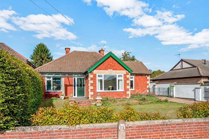 3 Bedroom Bungalow For Sale In Braunston Road, Oakham, LE15