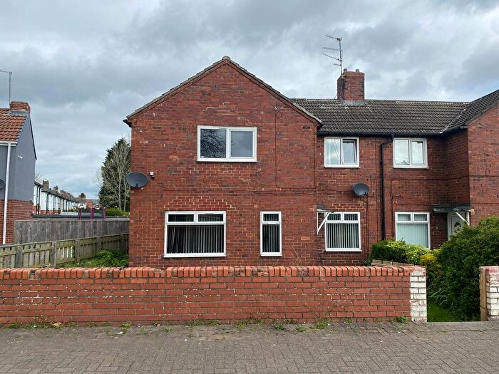 3 Bedroom Semi-Detached House To Rent In Victoria Road East, Hebburn, NE31