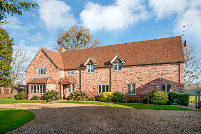 6 Bedroom Detached House For Sale In Pinfold Lane, Bottesford, NG13