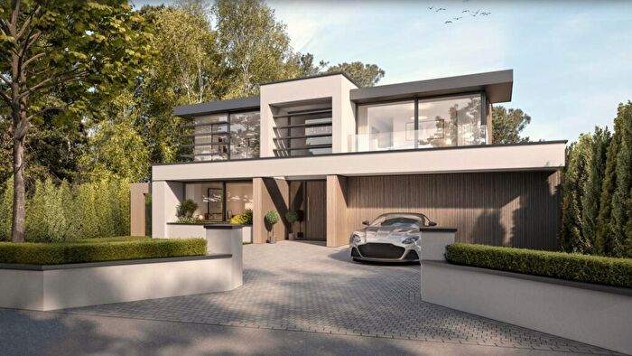 4 Bedroom Detached House For Sale In Oratory Gardens, Poole, BH13