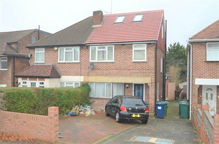 4 Bedroom Semi-Detached House To Rent In Engel Park, Mill Hill, NW7