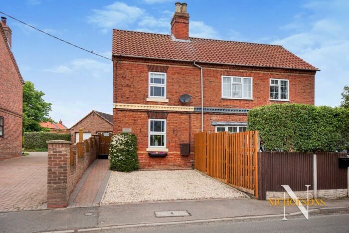 2 Bedroom Semi-Detached House For Sale In Main Street, Grove, Retford, Nottinghamshire, DN22