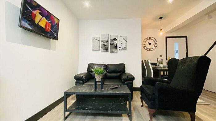 6 Bedroom House To Rent In Filton Avenue, Filton, Bristol, BS34
