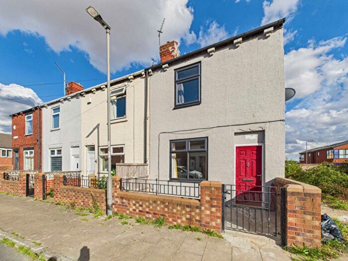 2 Bedroom Semi-Detached House To Rent In Wood Lea, South Elmsall, WF9
