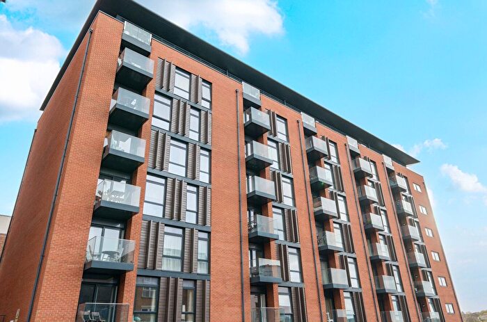 2 Bedroom Flat For Sale In Ringers Road, Bromley, BR1