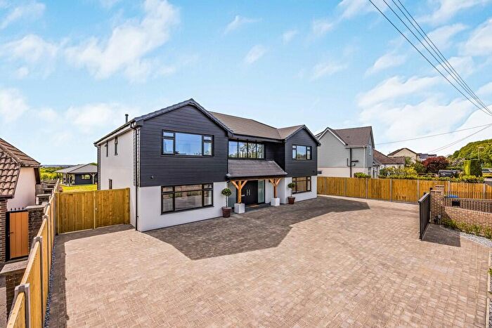 8 Bedroom Detached House For Sale In Titchfield, Hampshire, PO14