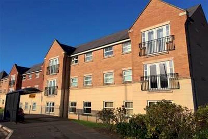 2 Bedroom Flat To Rent In Dunster Close, Rugby, CV22