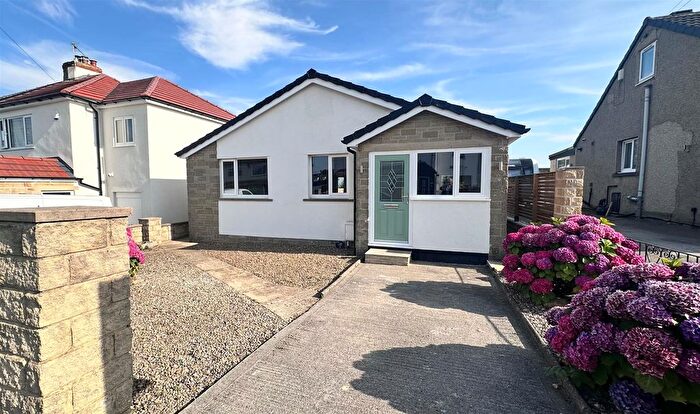 3 Bedroom Detached Bungalow To Rent In Cavendish Drive, Eldwick, BD16