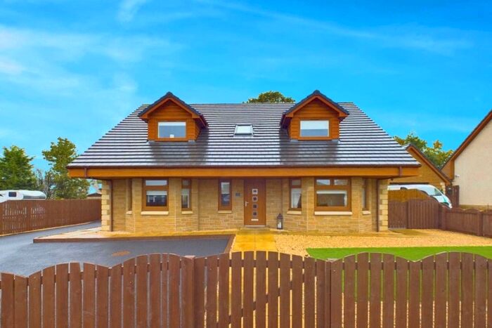 4 Bedroom Detached House For Sale In Southfield Road, Shotts, ML7