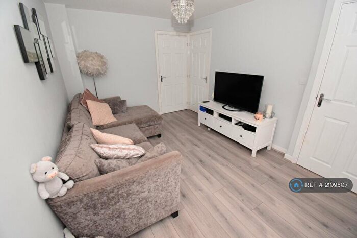 2 Bedroom End Of Terrace House To Rent In Paragon Way, Coventry, CV6