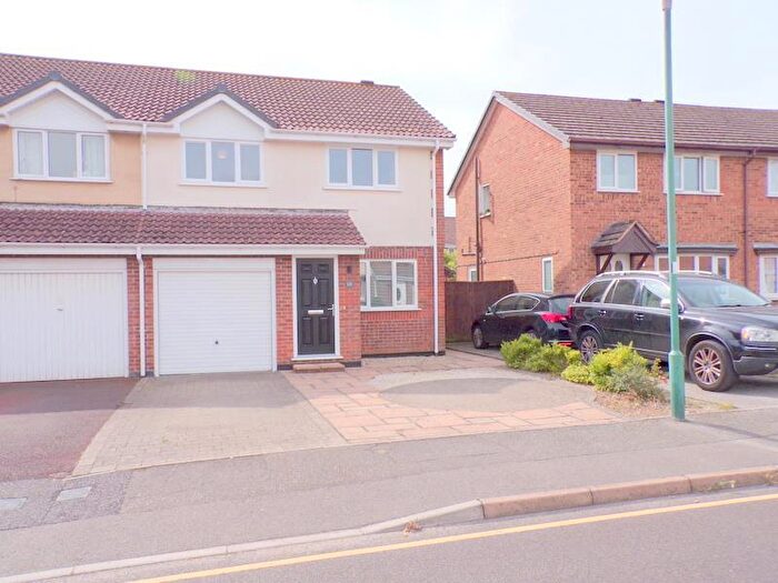 3 Bedroom House For Sale In Walkwood Avenue, Bournemouth, BH7