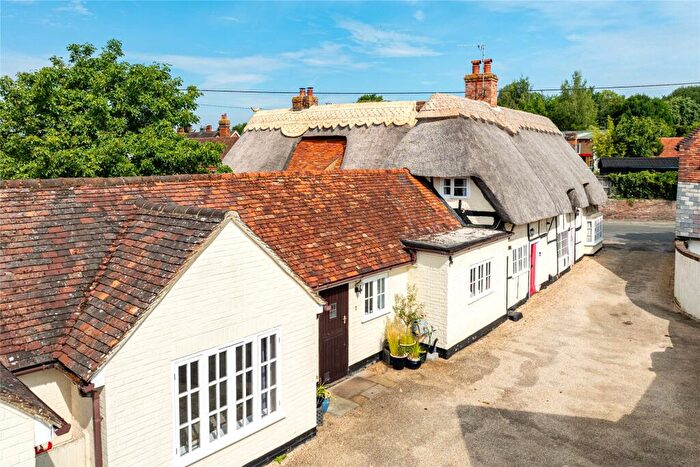 3 Bedroom Detached House For Sale In Lower Street, Quainton, Aylesbury, Buckinghamshire, HP22