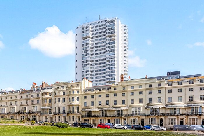 2 Bedroom Flat For Sale In Sussex Heights, St. Margarets Place, Brighton, BN1
