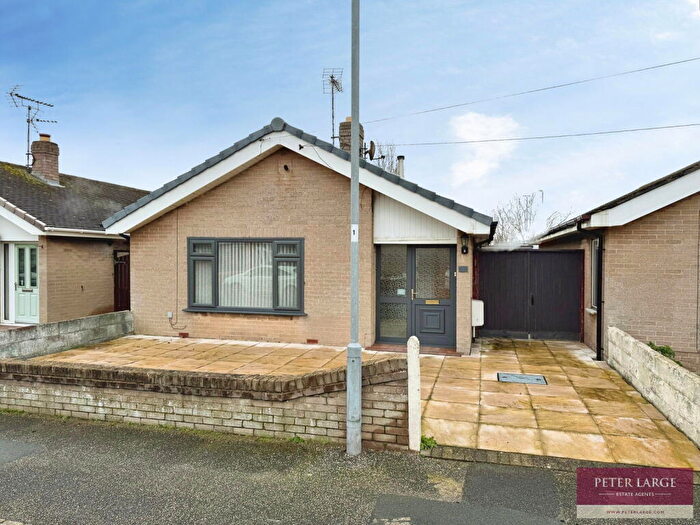 2 Bedroom Detached Bungalow For Sale In Bryn Avenue, Rhyl, Denbighshire, LL18