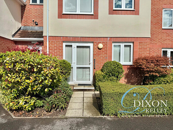 1 Bedroom Apartment For Sale In Station Road, West Moors, Ferndown, Dorset, BH22