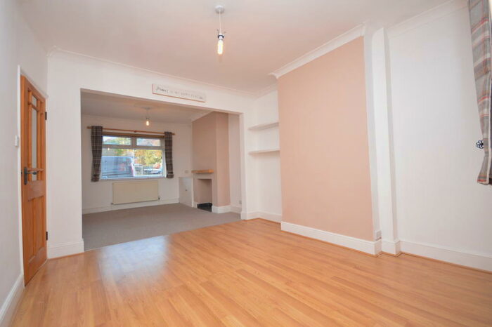 3 Bedroom House To Rent In Lister Road, Wellingborough, NN8