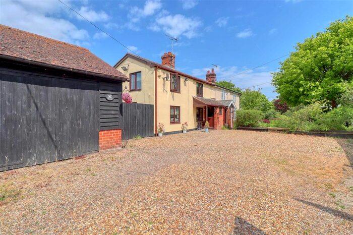 3 Bedroom Semi-Detached House For Sale In Holland Road, Little Clacton, Clacton-On-Sea, CO16