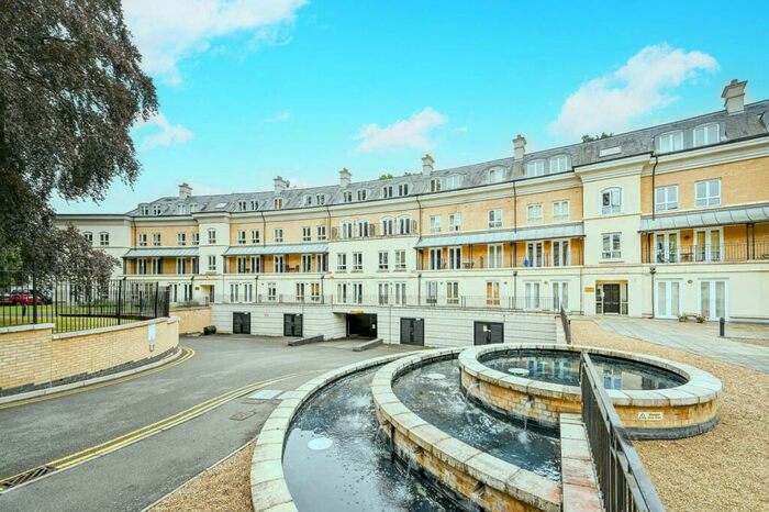 2 Bedroom Flat To Rent In Copper Beech House, Heathside Crescent, Woking, GU22